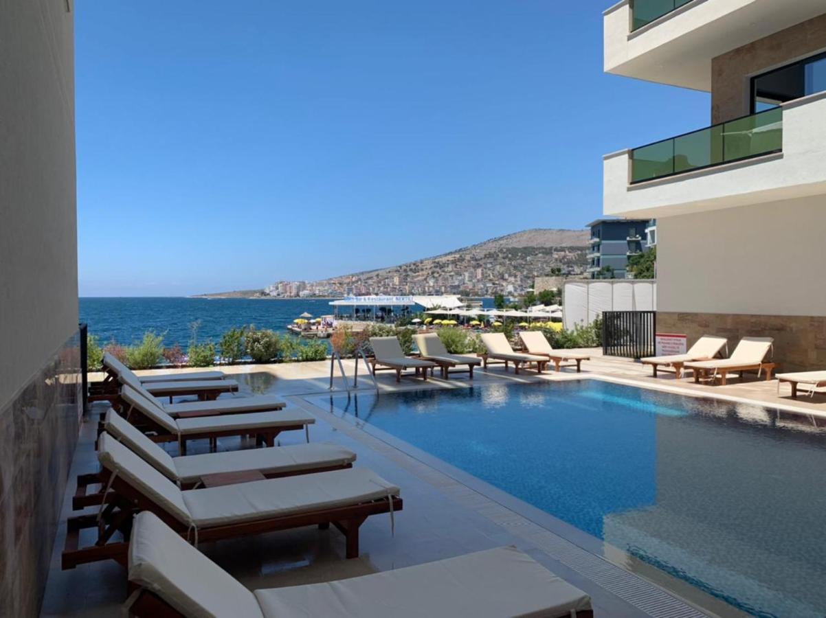 Deluxe Apartment-Swimming Pool Sarandë Buitenkant foto